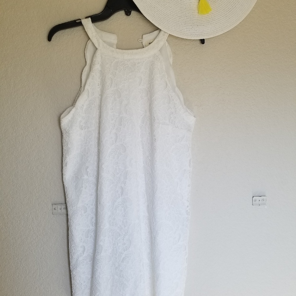 white dress